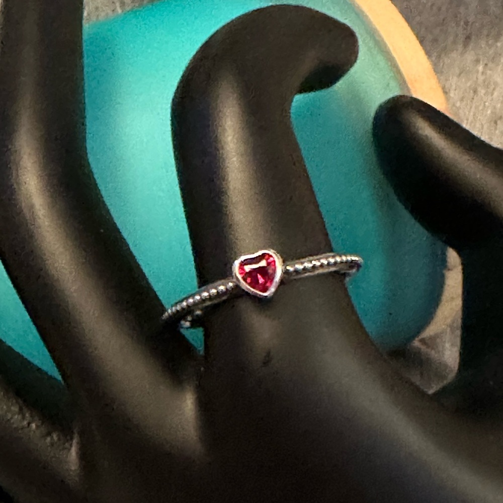 Pandora Red Heart Ring sz 9 NWOT